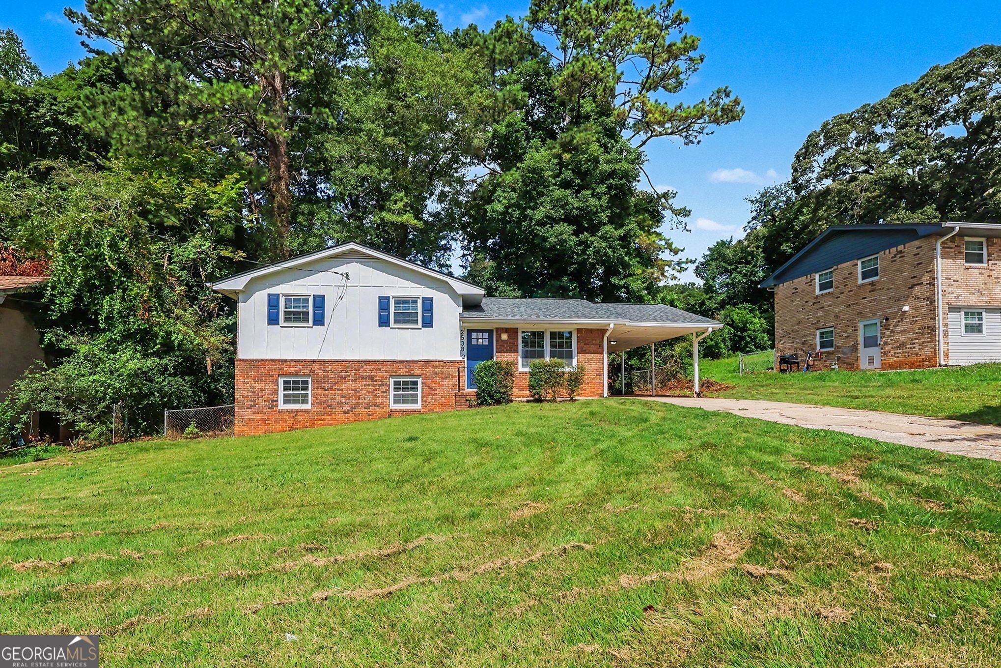 2538 Burton Circle Property Photo 1