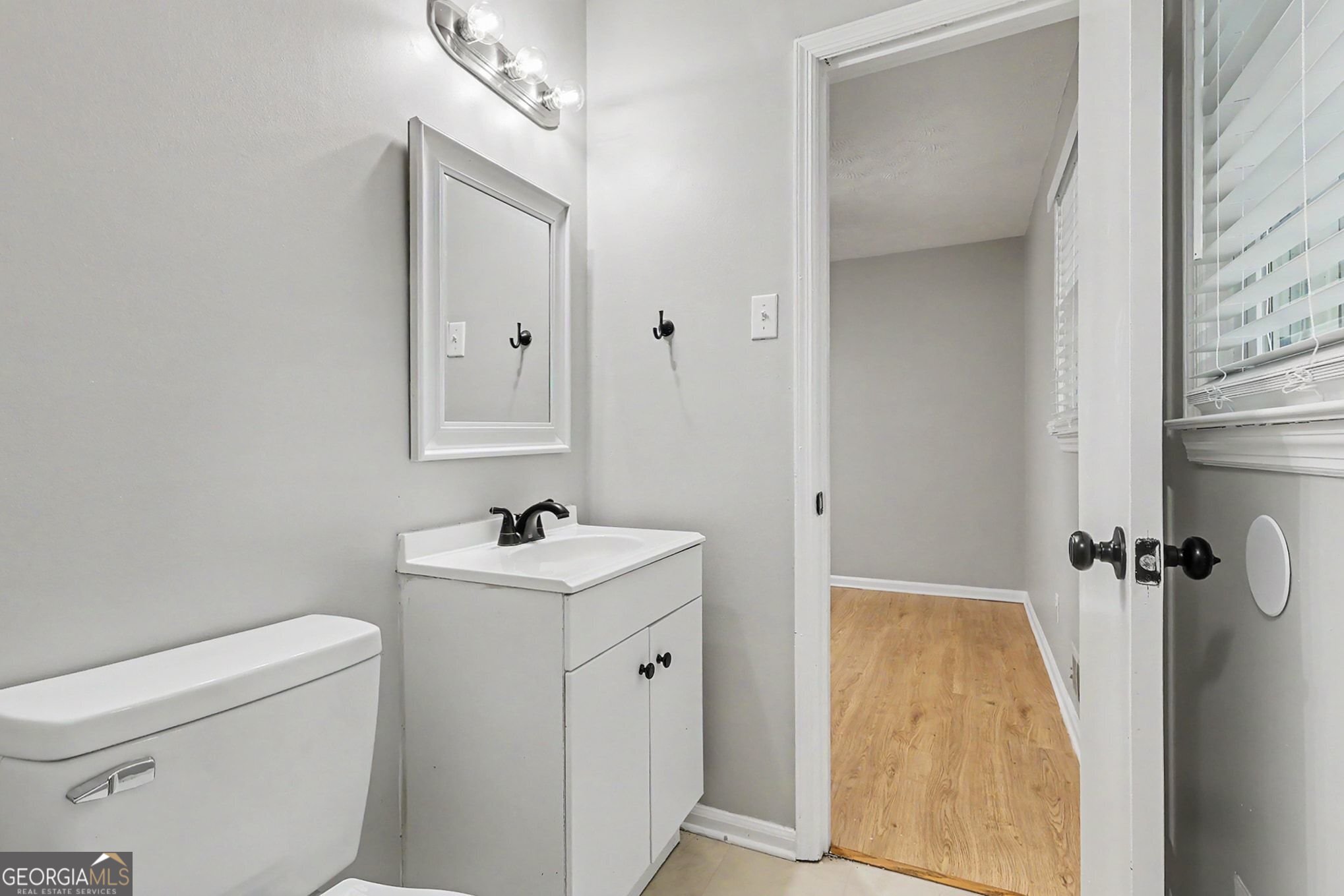 2538 Burton Circle Property Photo 16