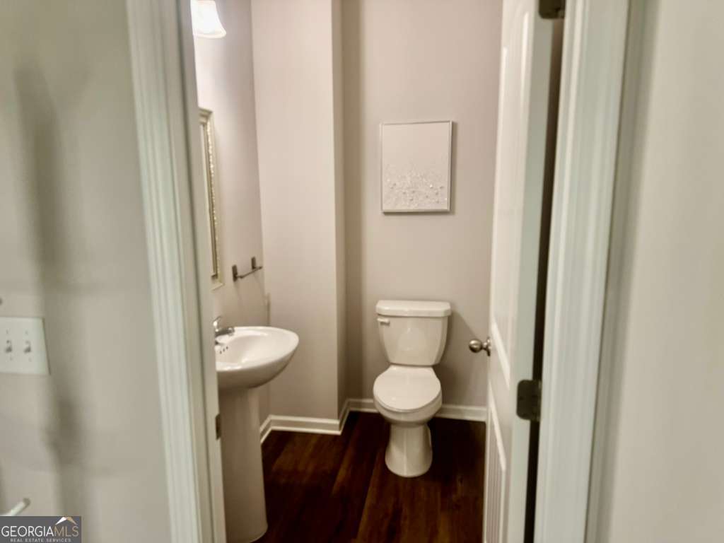 4895 Hillstone Drive Property Photo 17