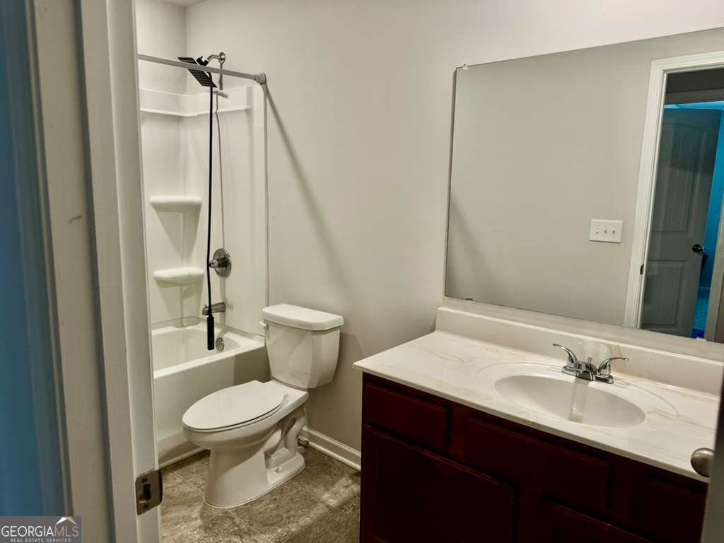 4895 Hillstone Drive Property Photo 21