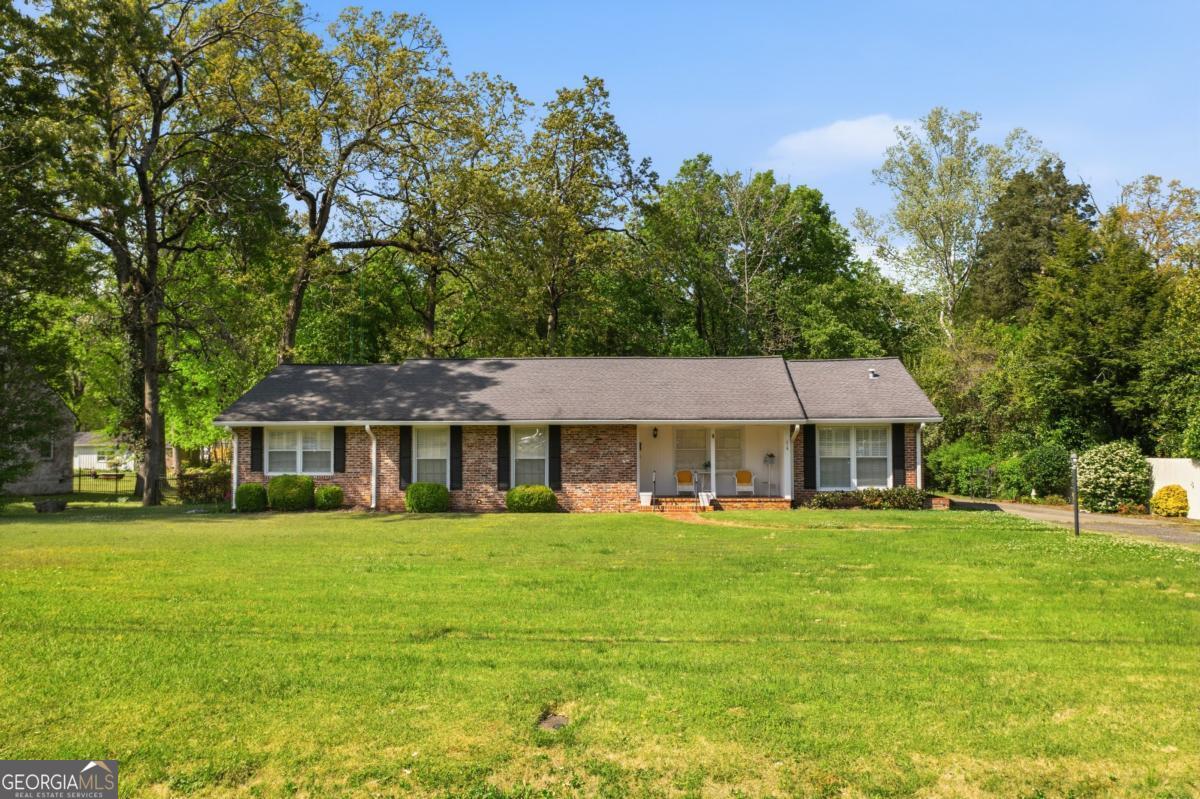 218 Jule Peek Avenue Property Photo 1