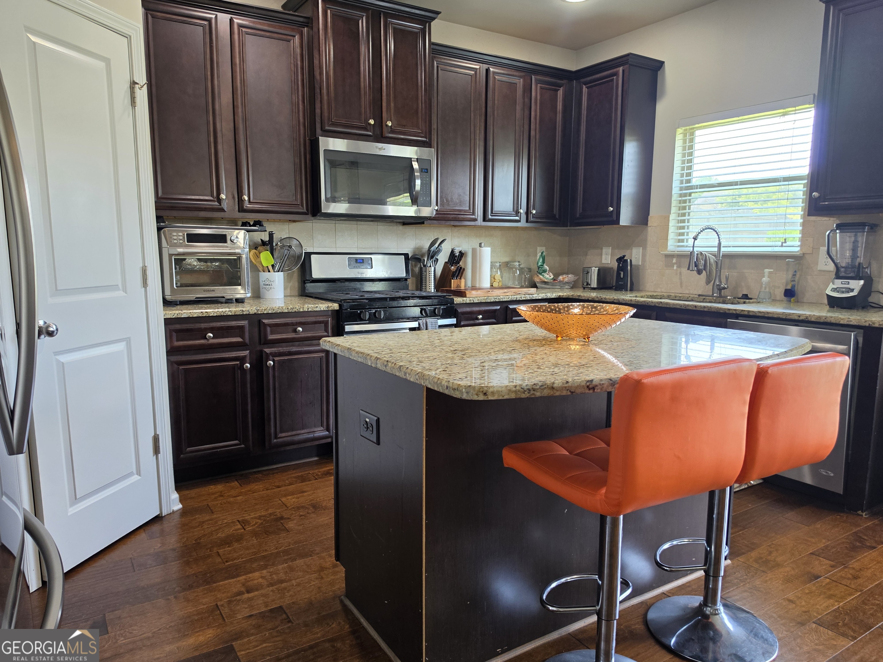 65 Foxgrove Cove Property Photo 17