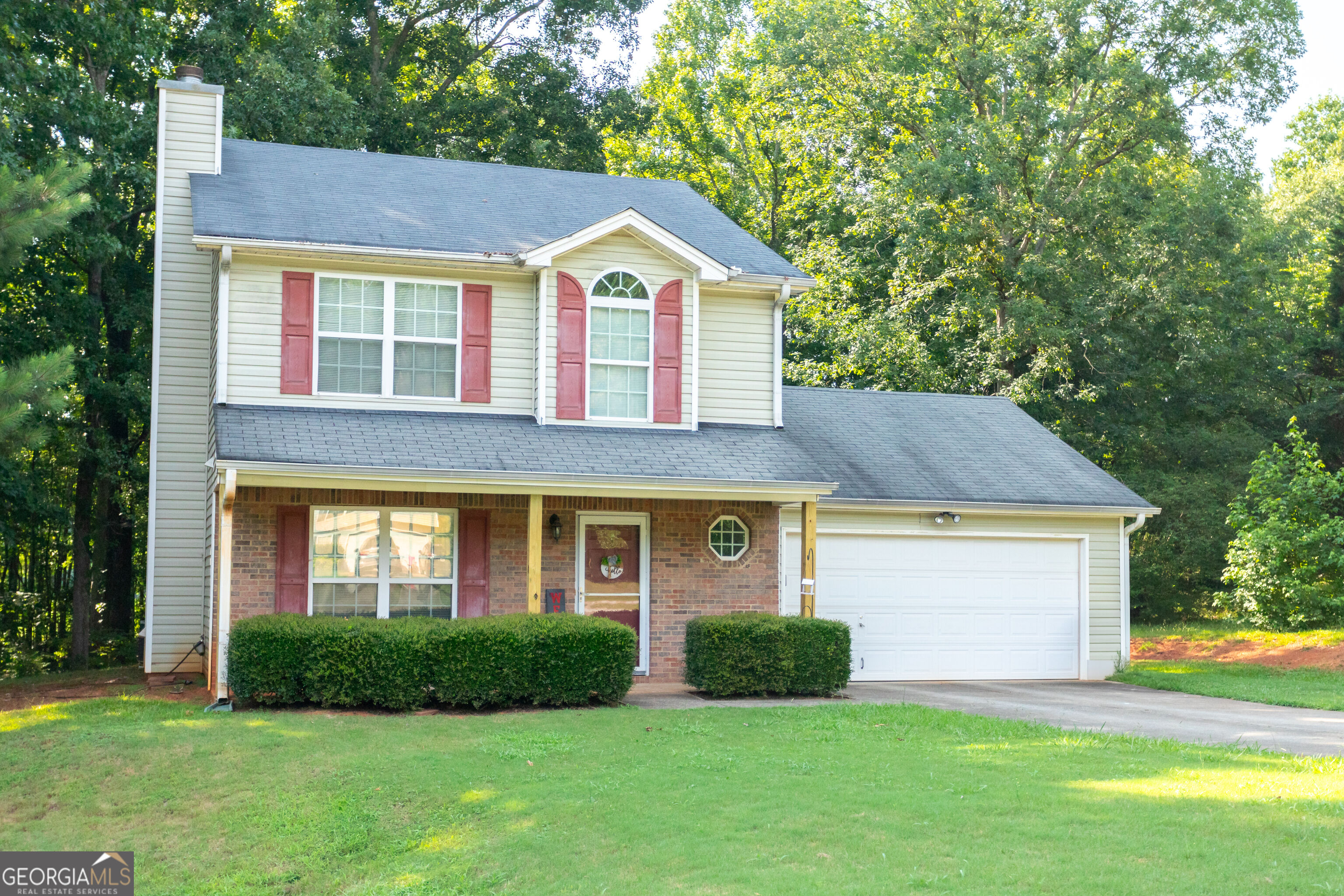 1537 Cardinal Lane Property Photo 1