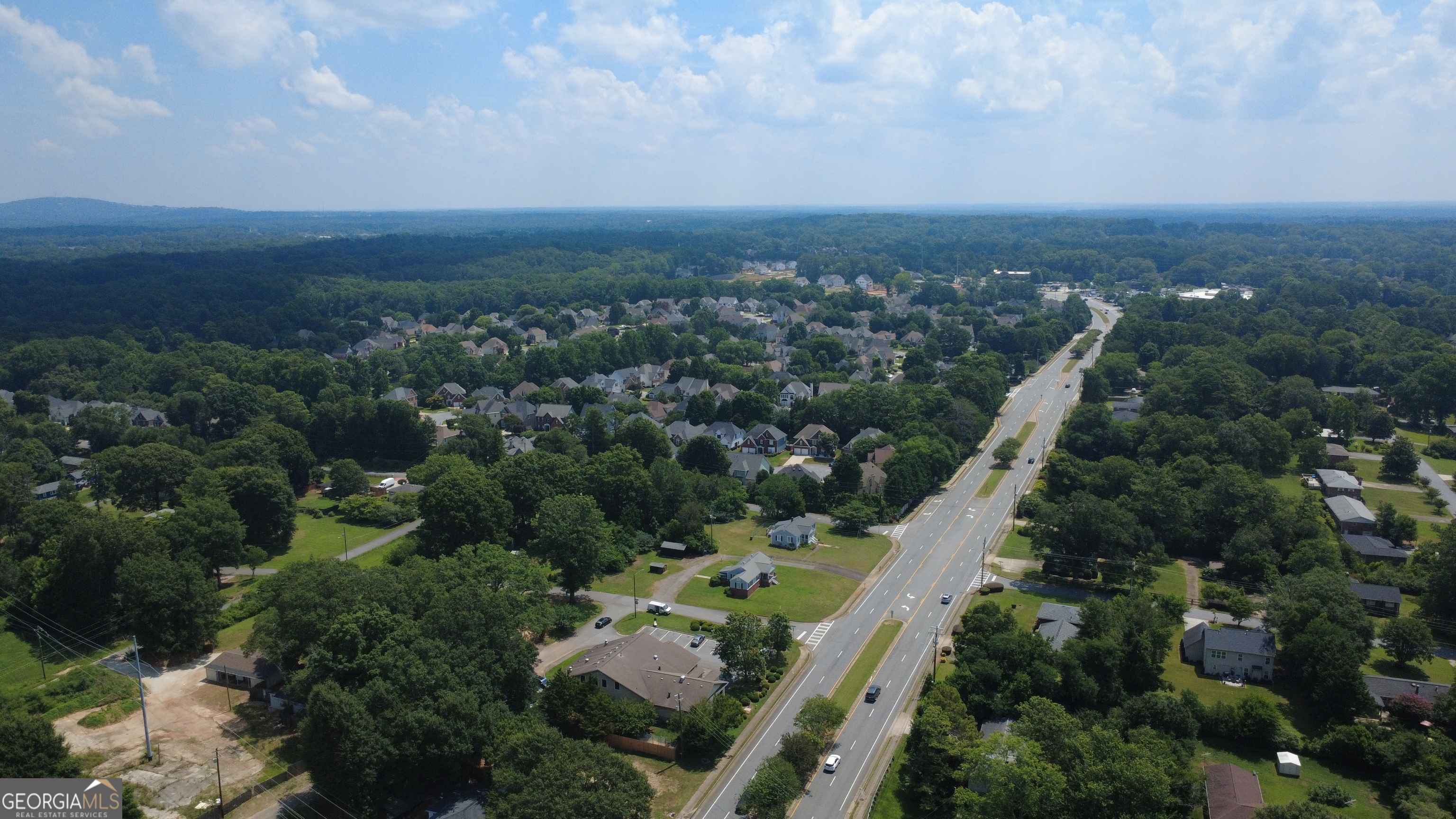 1161 Sandy Plains Road Property Photo 6