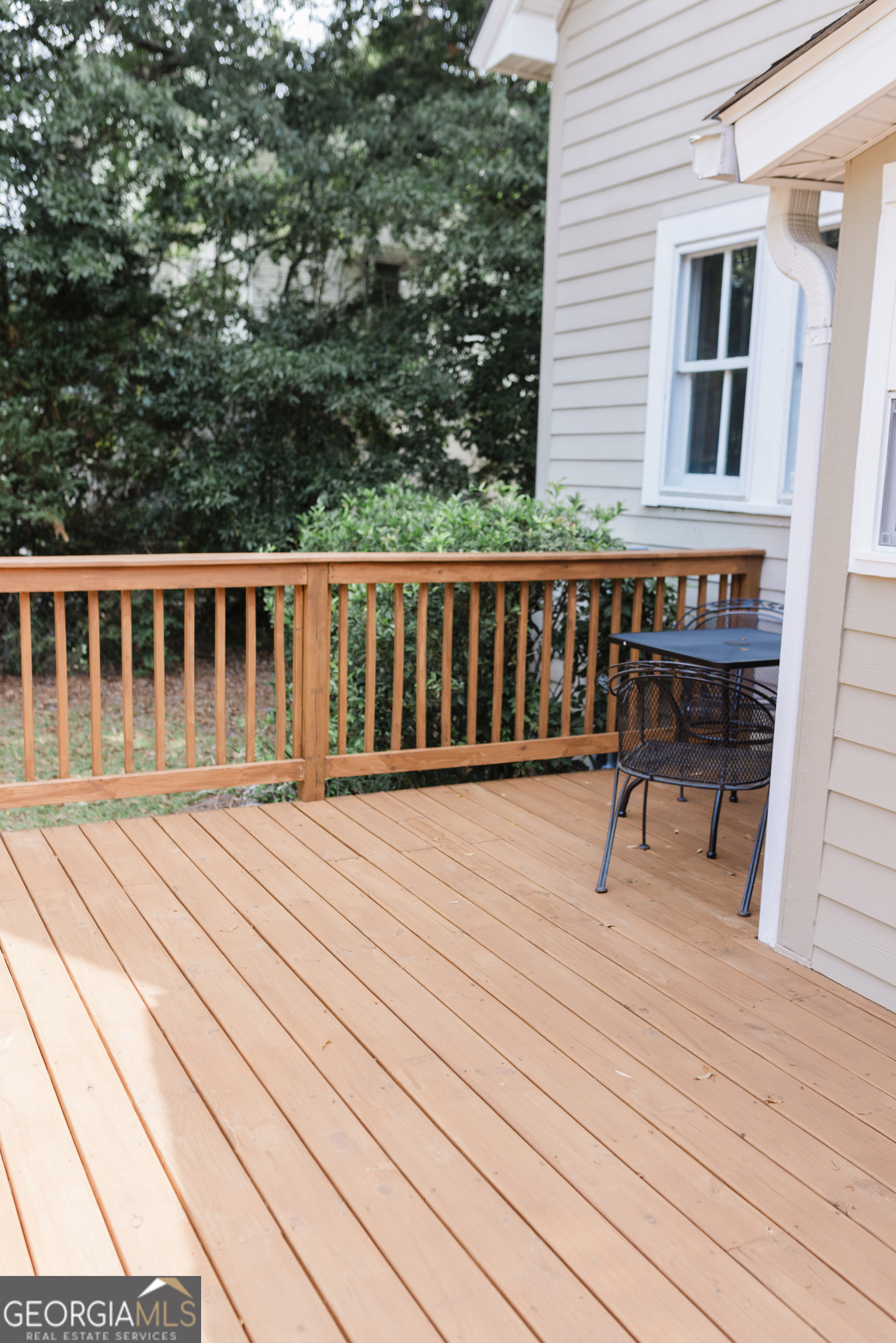 610 Ridge Avenue N Property Photo 15