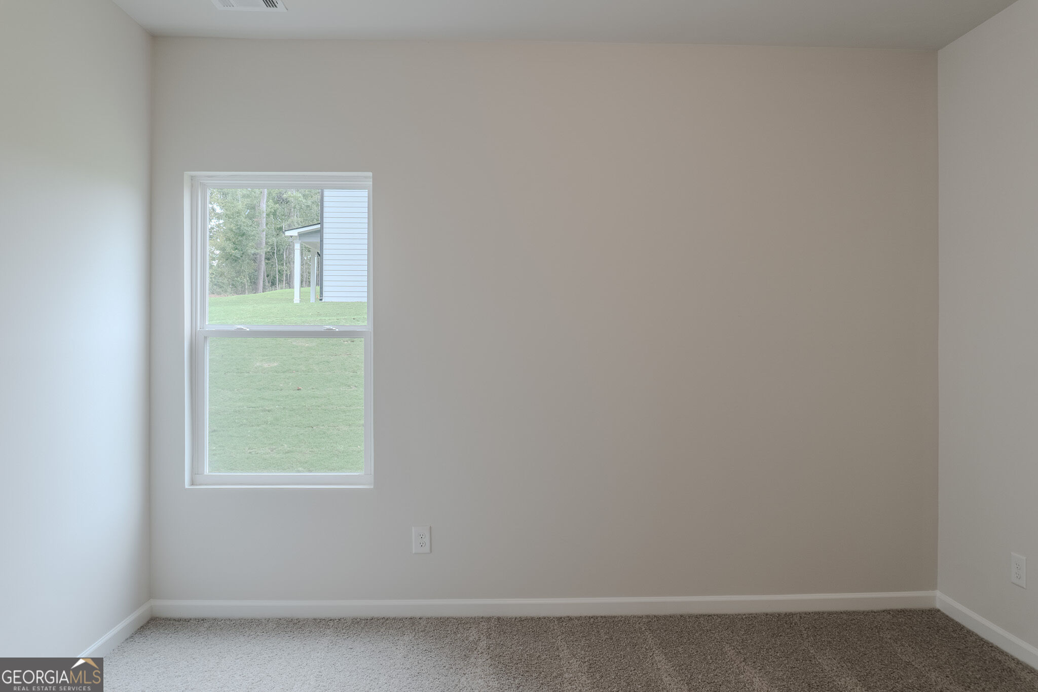 95 Fairwinds Drive Property Photo 6
