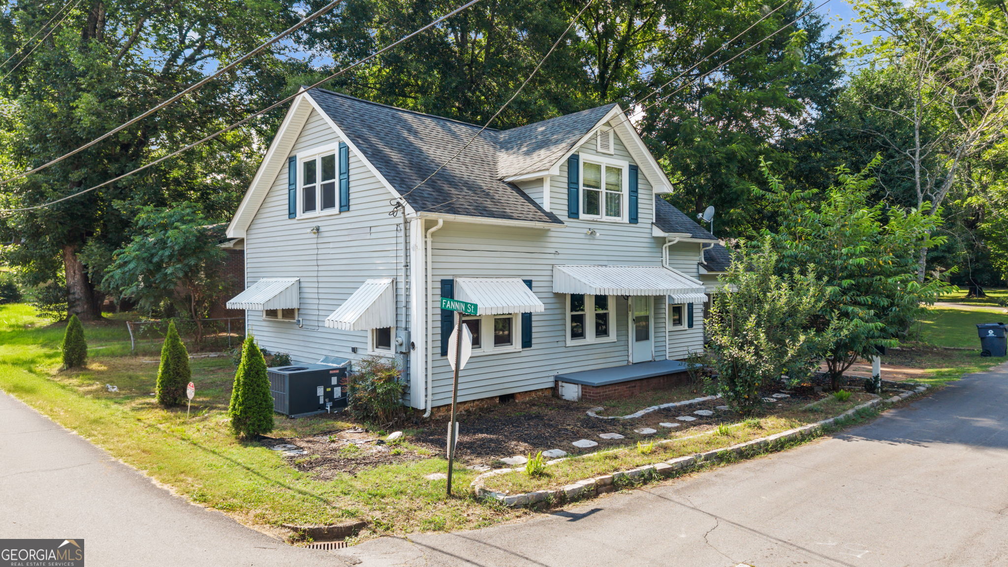 30 Fannin Street Property Photo 1
