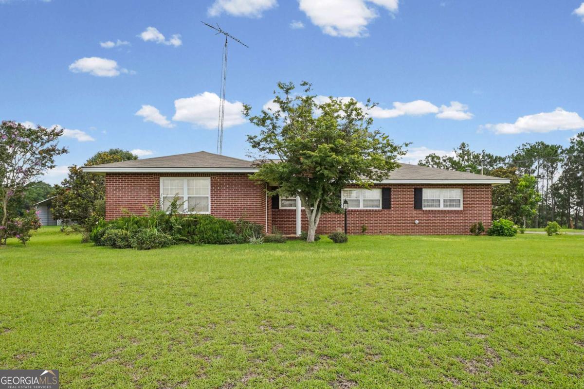 6340 Coverdale Highway Property Photo 2