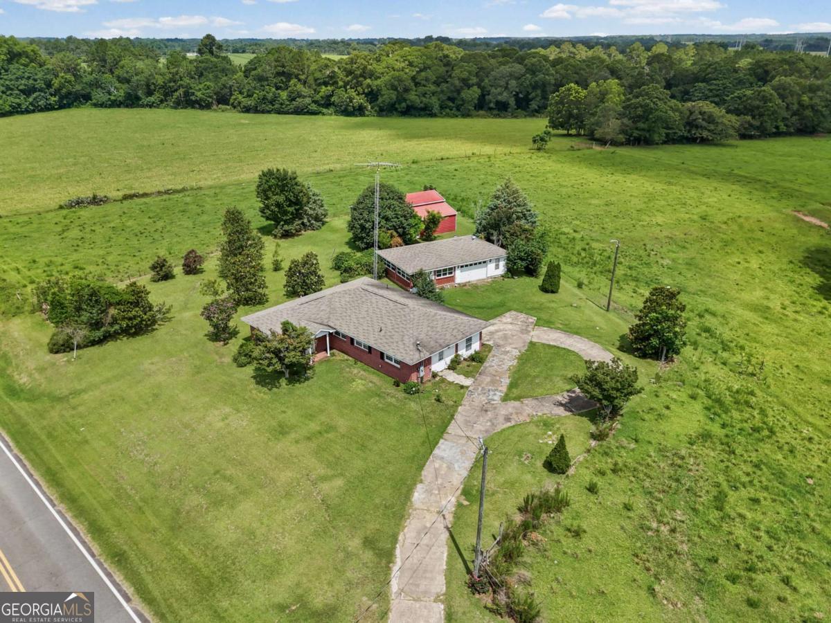 6340 Coverdale Highway Property Photo 8