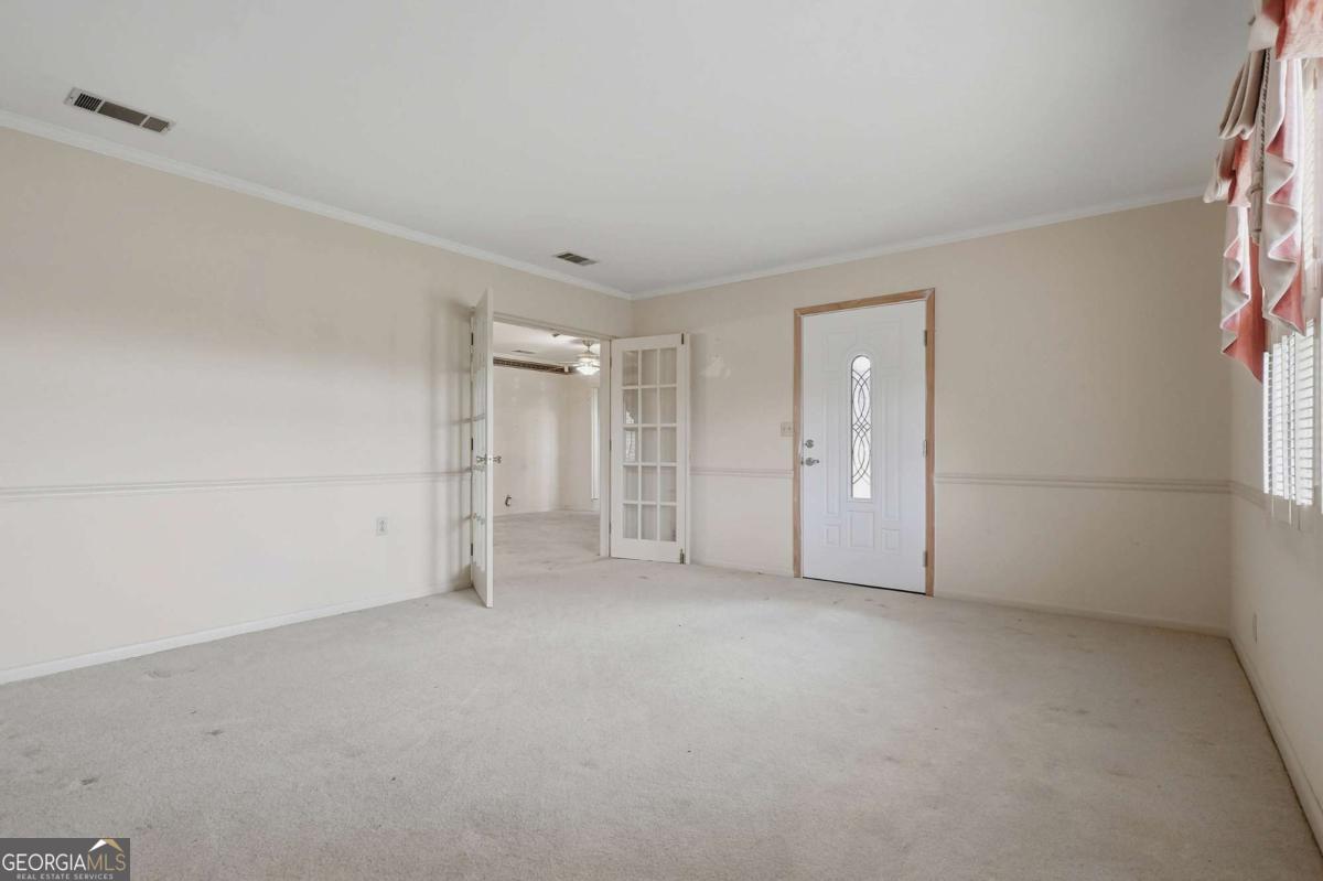 6340 Coverdale Highway Property Photo 10