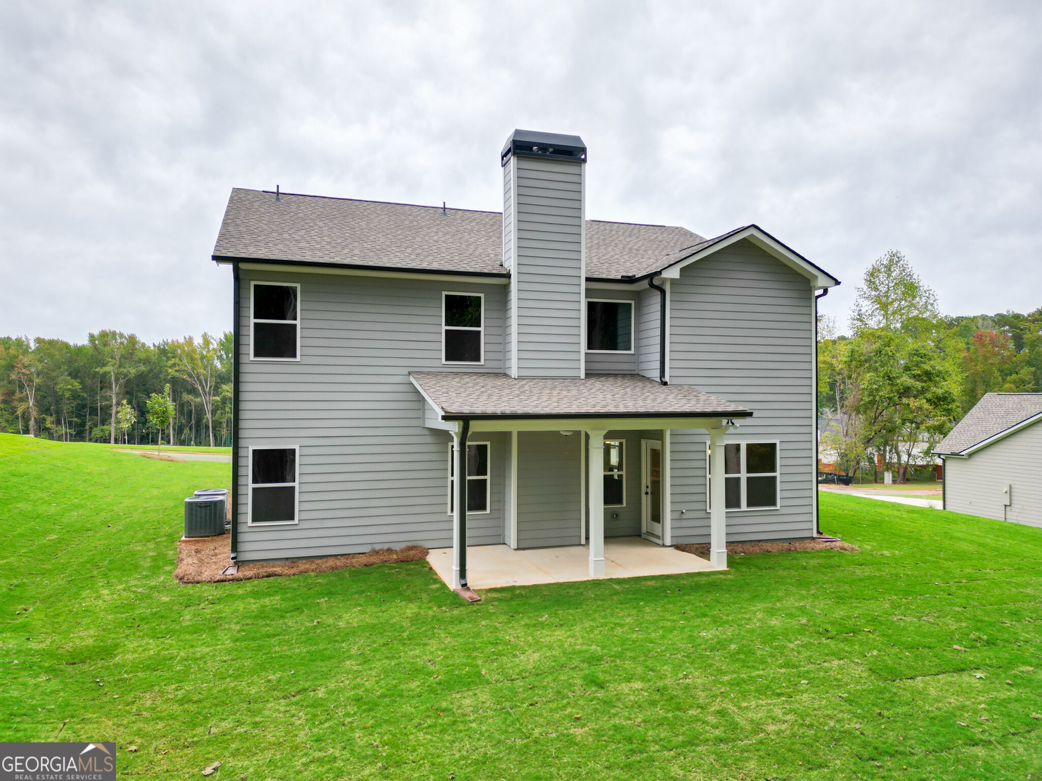 105 Fairwinds Drive Property Photo 4