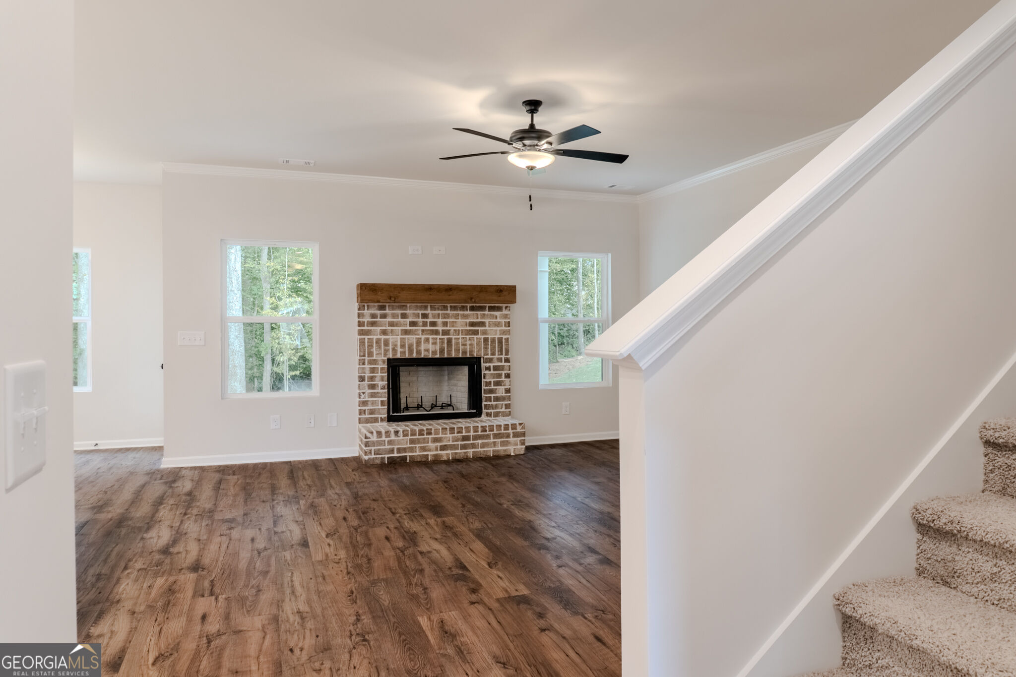 105 Fairwinds Drive Property Photo 7