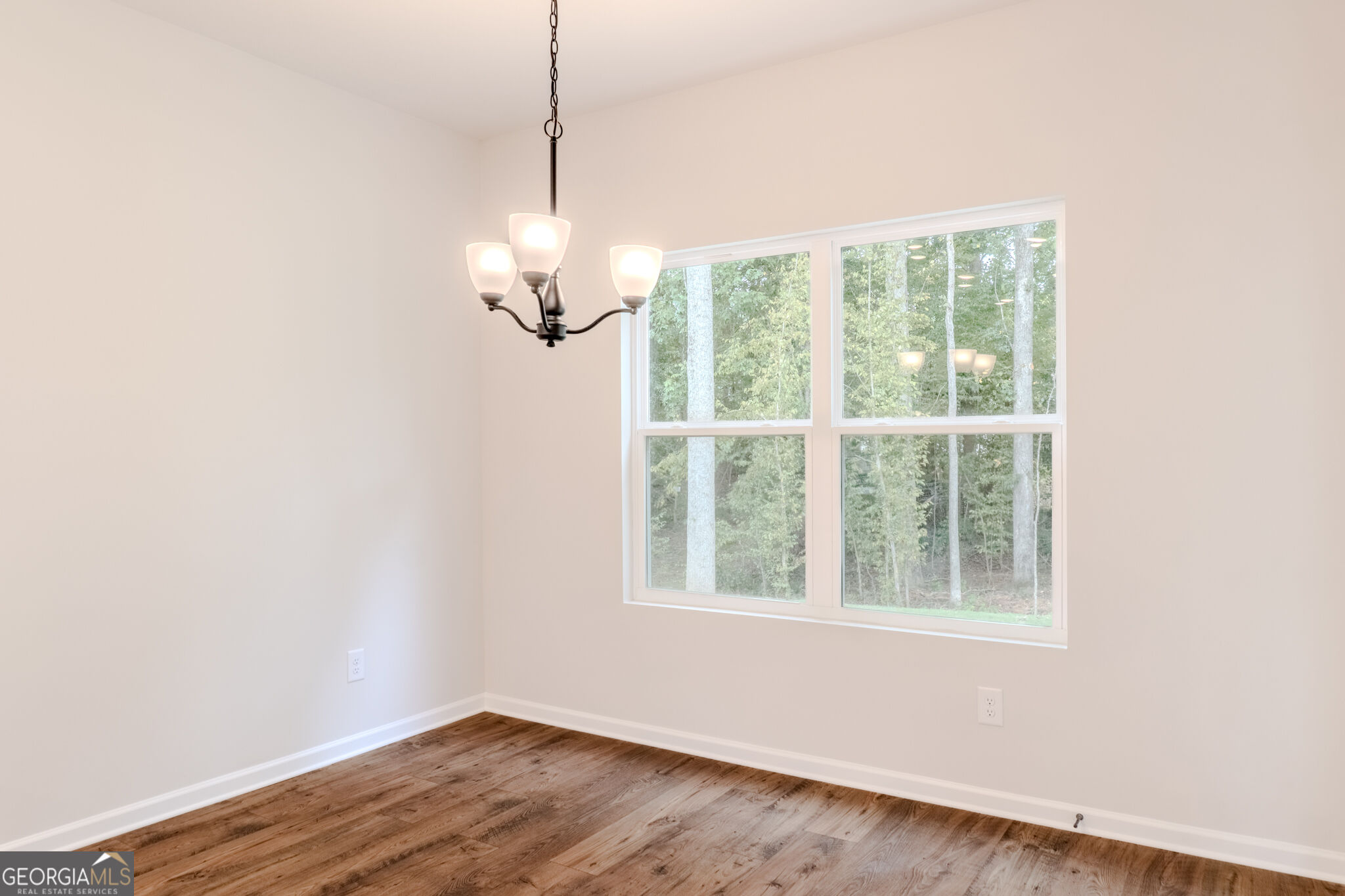 105 Fairwinds Drive Property Photo 14