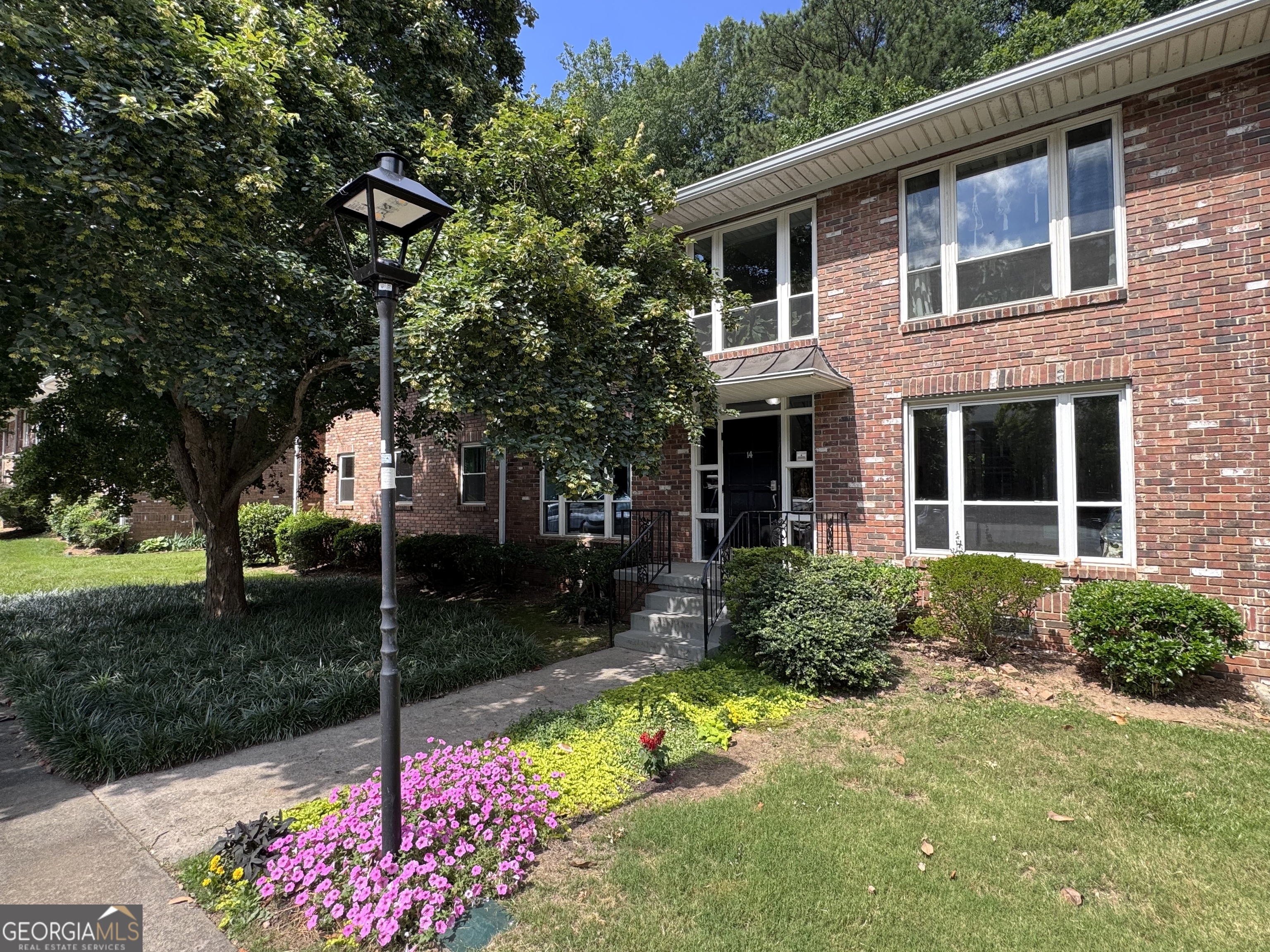 510 Coventry Road # 14a Property Photo 1