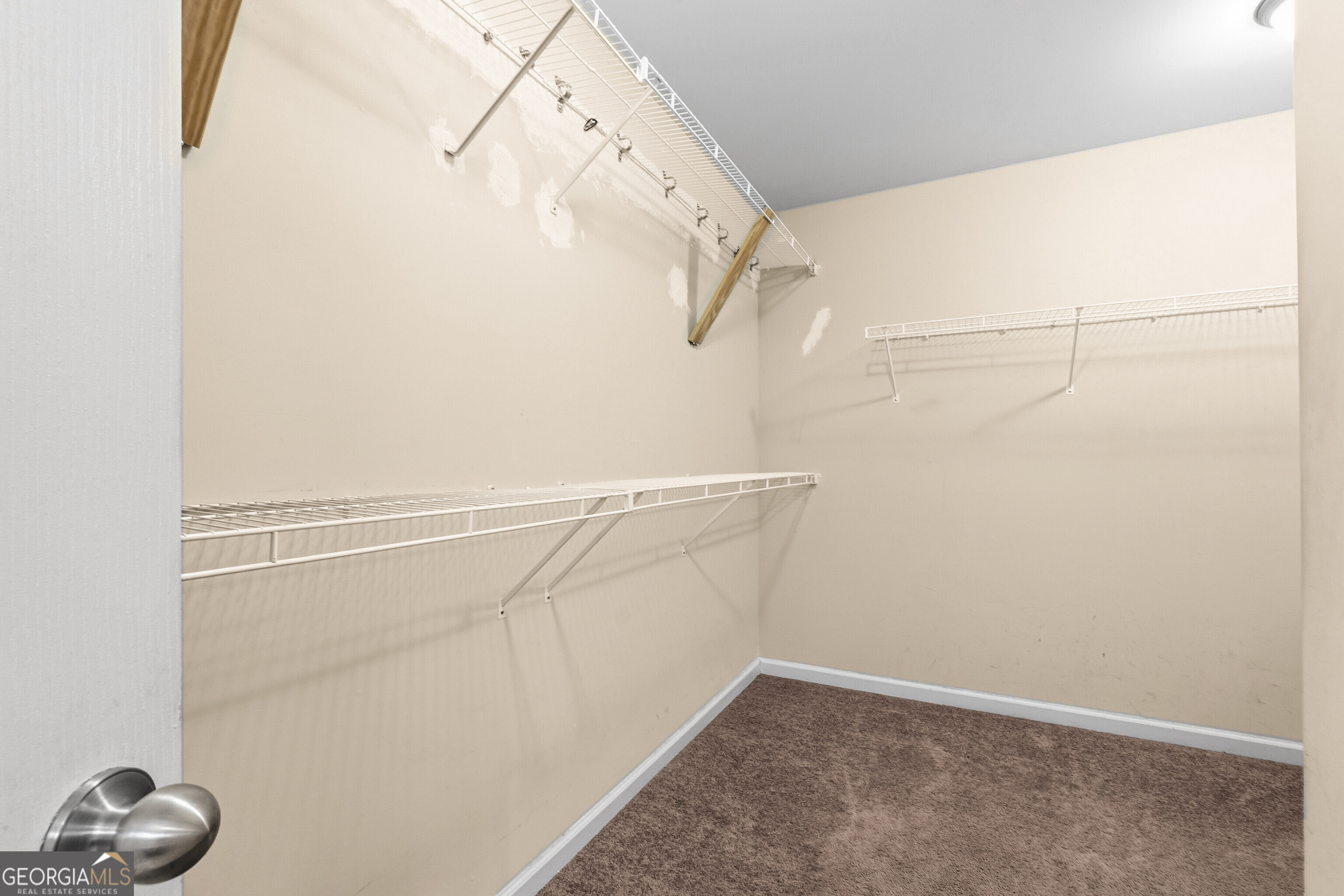 102 Steeple Court Property Photo 13