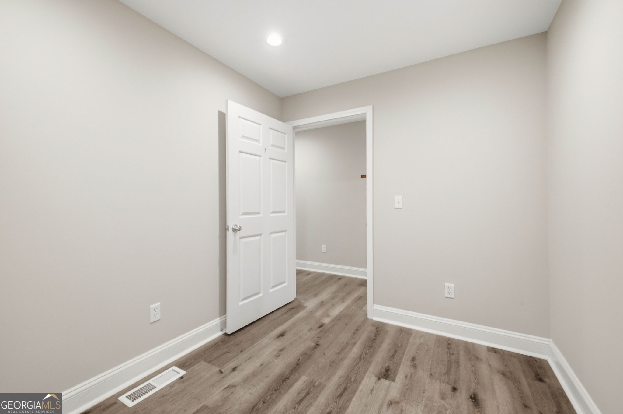 113 N Main Street Property Photo 5