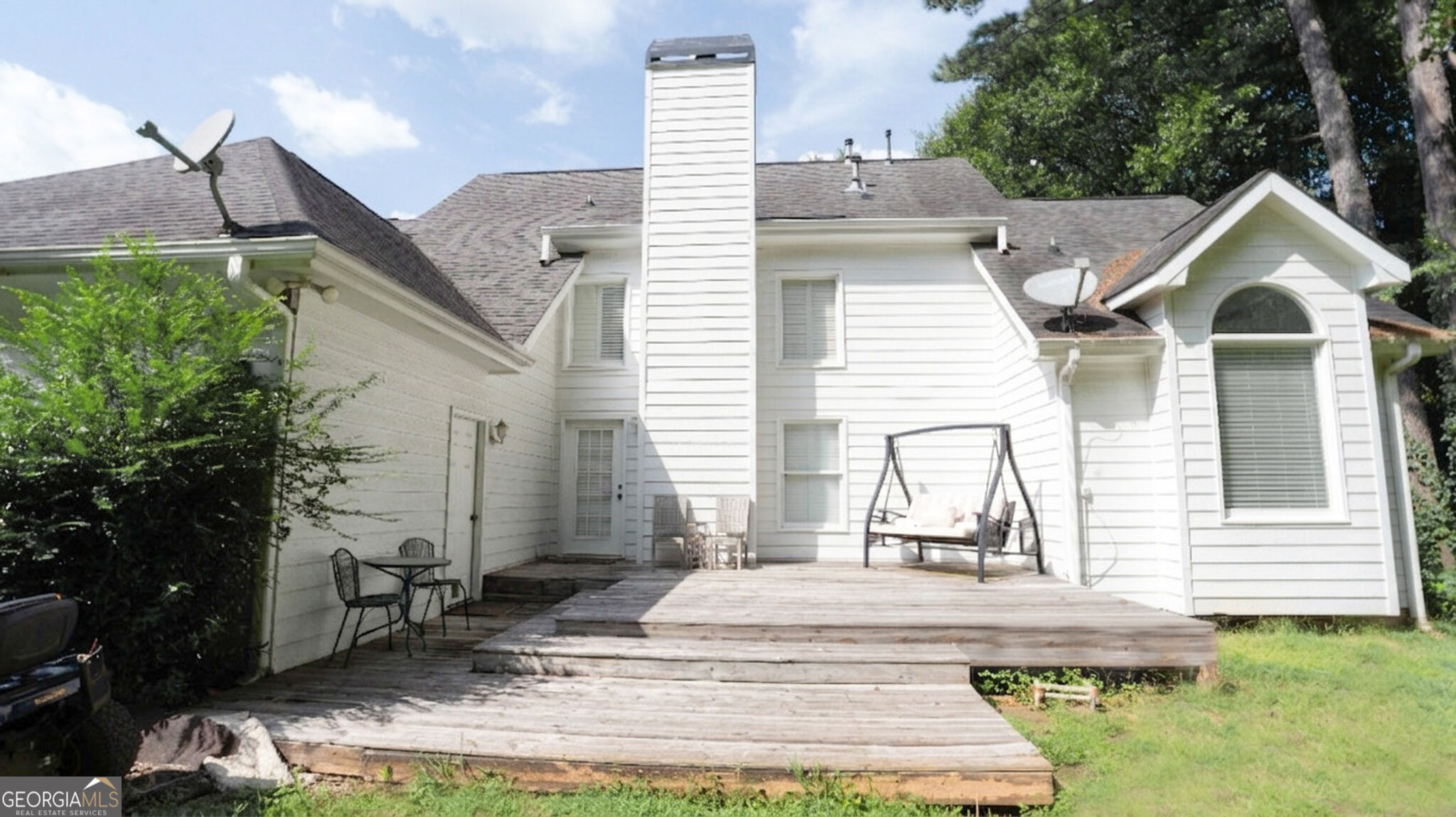 2075 Whispering Pines Lane Property Photo 32