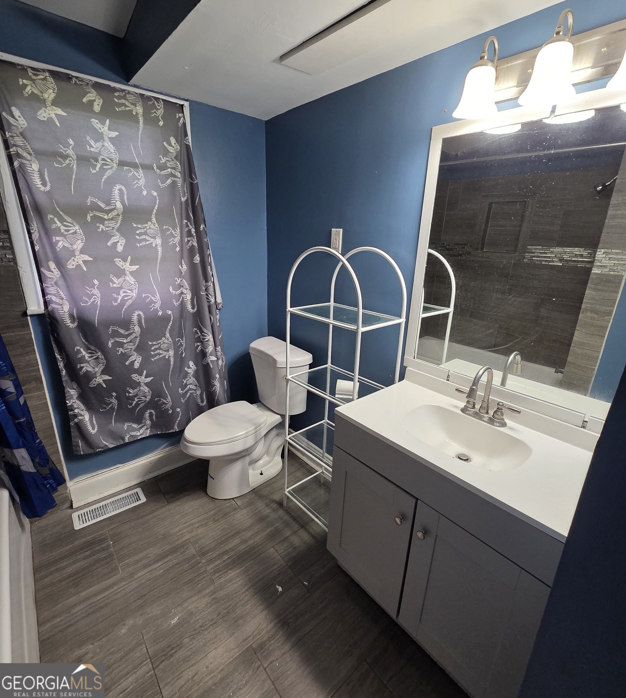 109 Ida Avenue Property Photo 18