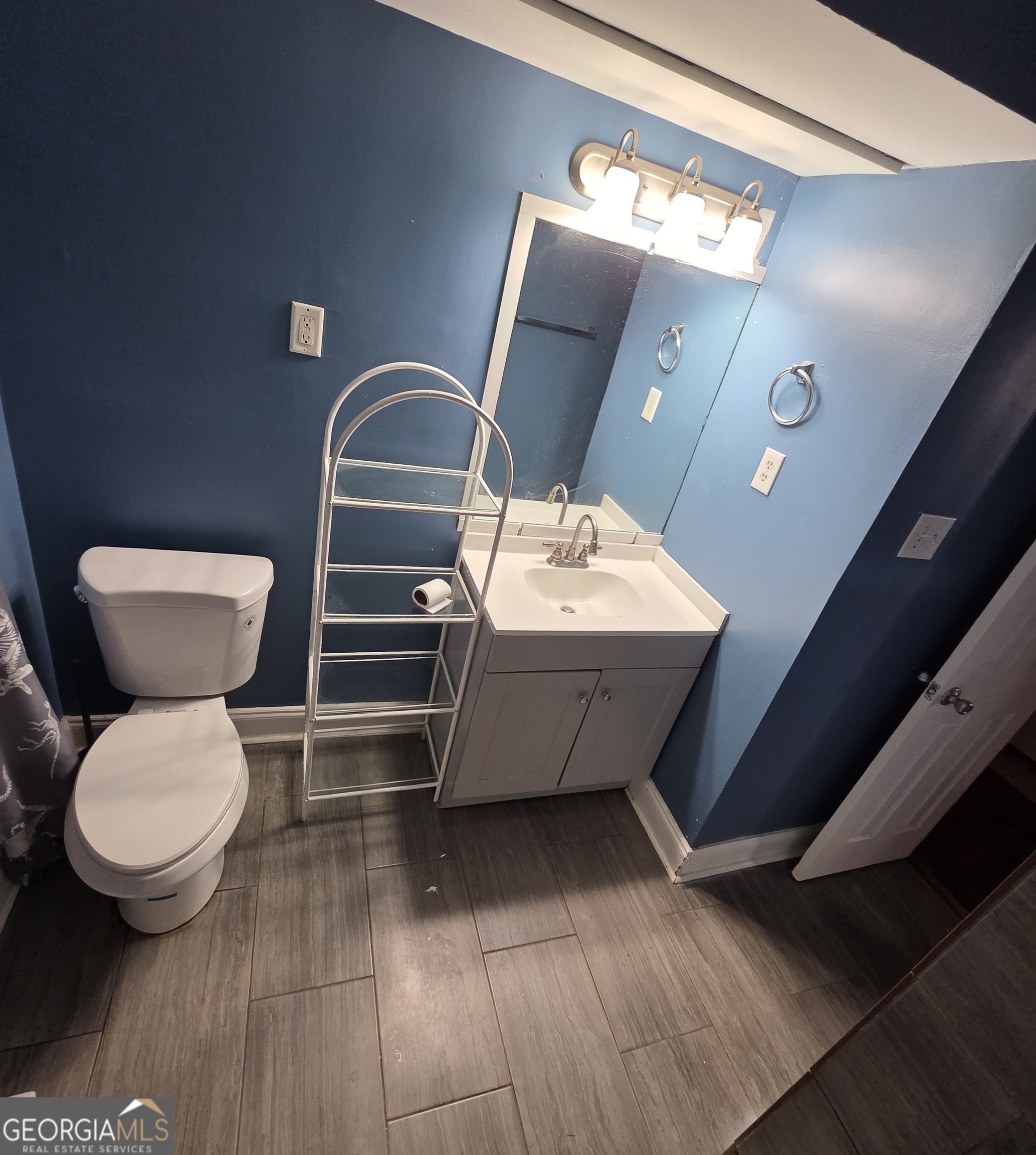 109 Ida Avenue Property Photo 19