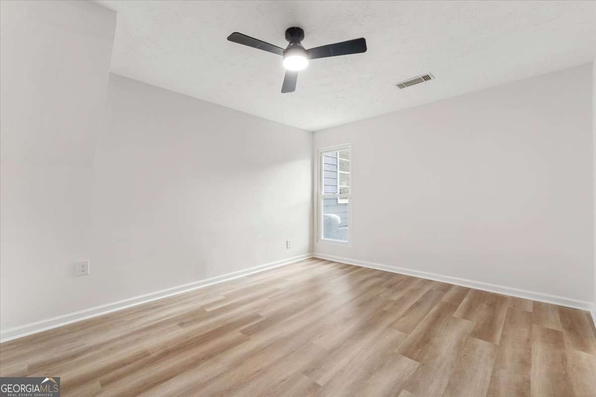 6653 Eastbriar Drive Property Photo 32