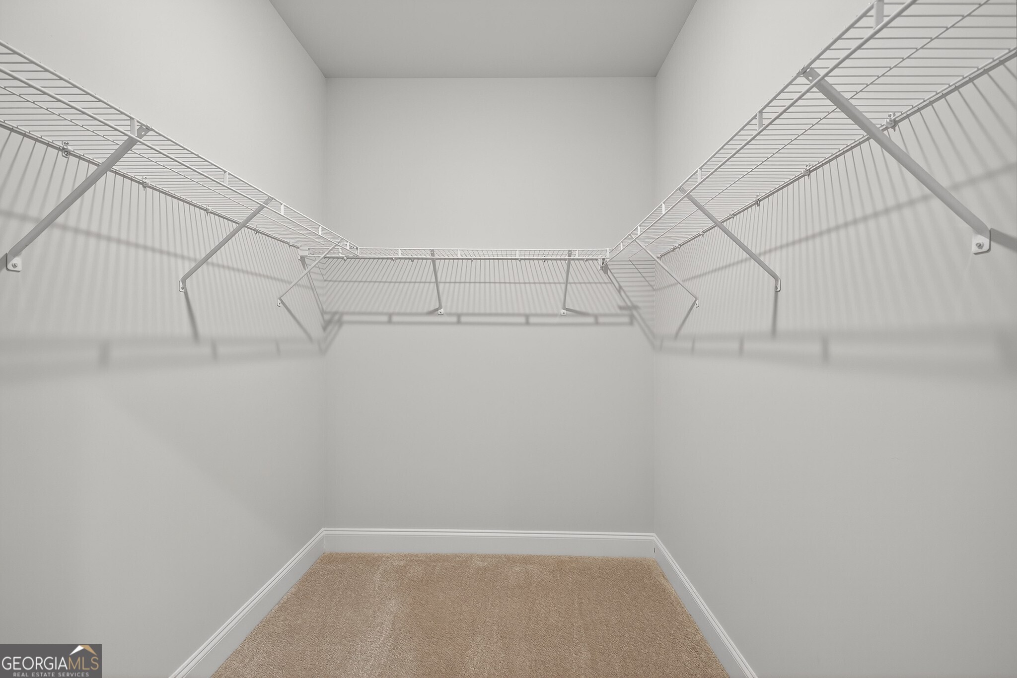 5649 Ernest Way Property Photo 28