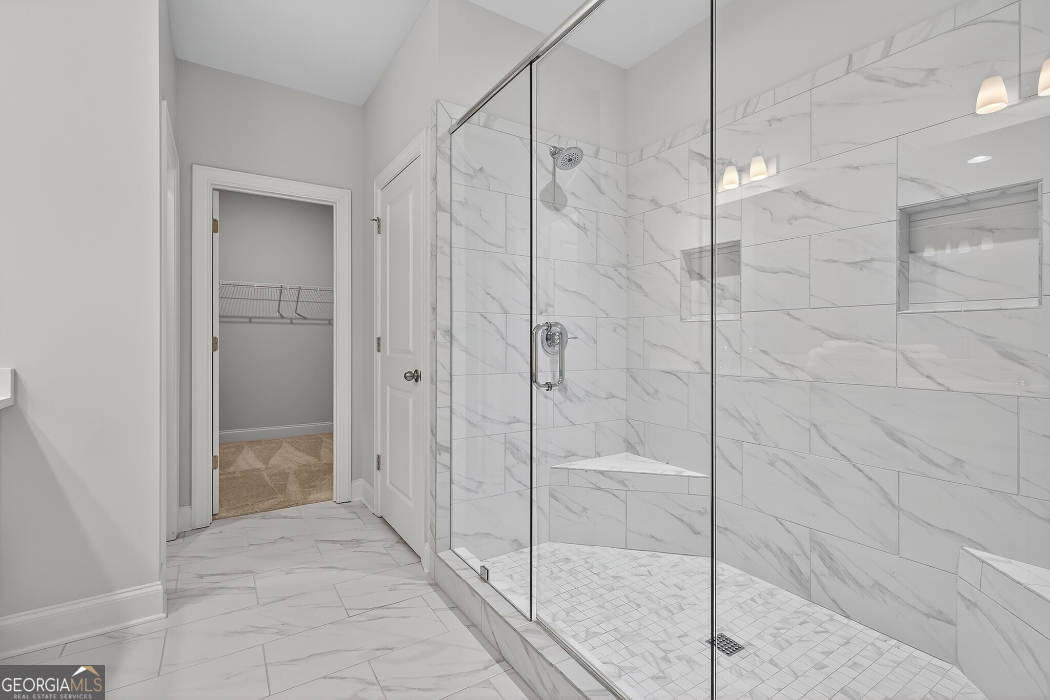 5649 Ernest Way Property Photo 30