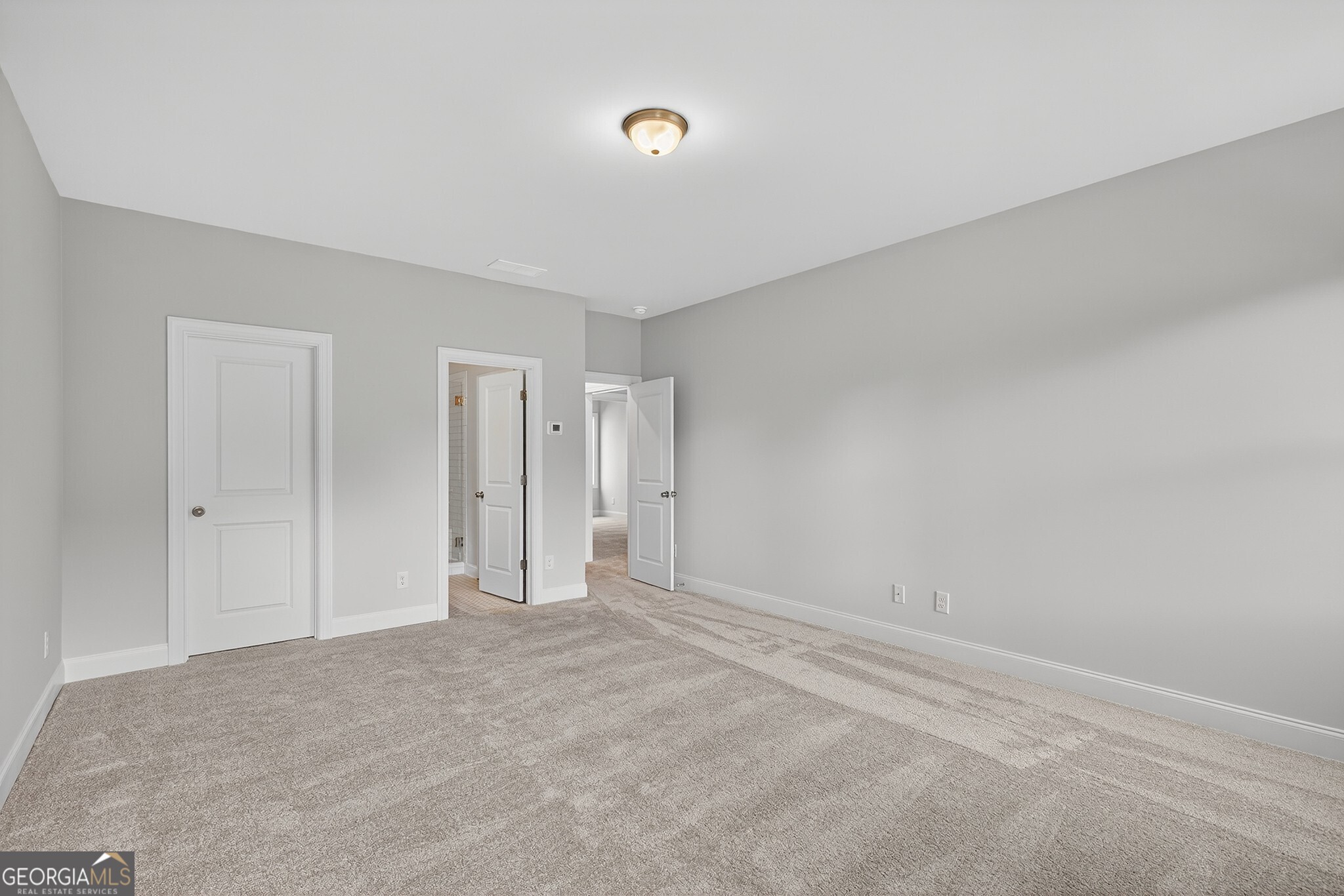 5649 Ernest Way Property Photo 39