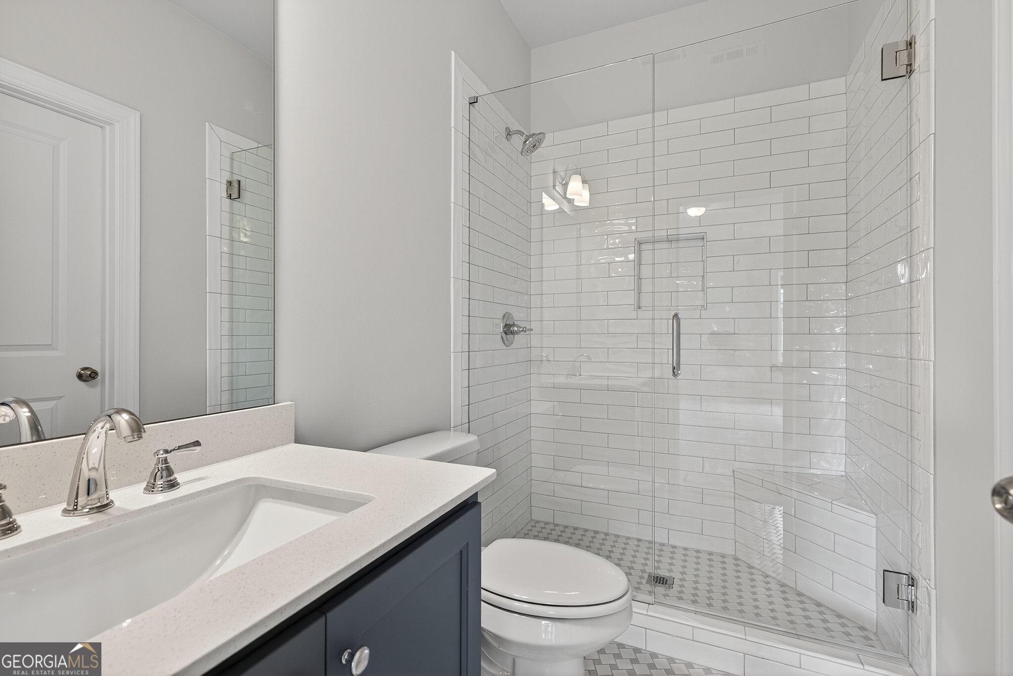 5649 Ernest Way Property Photo 40