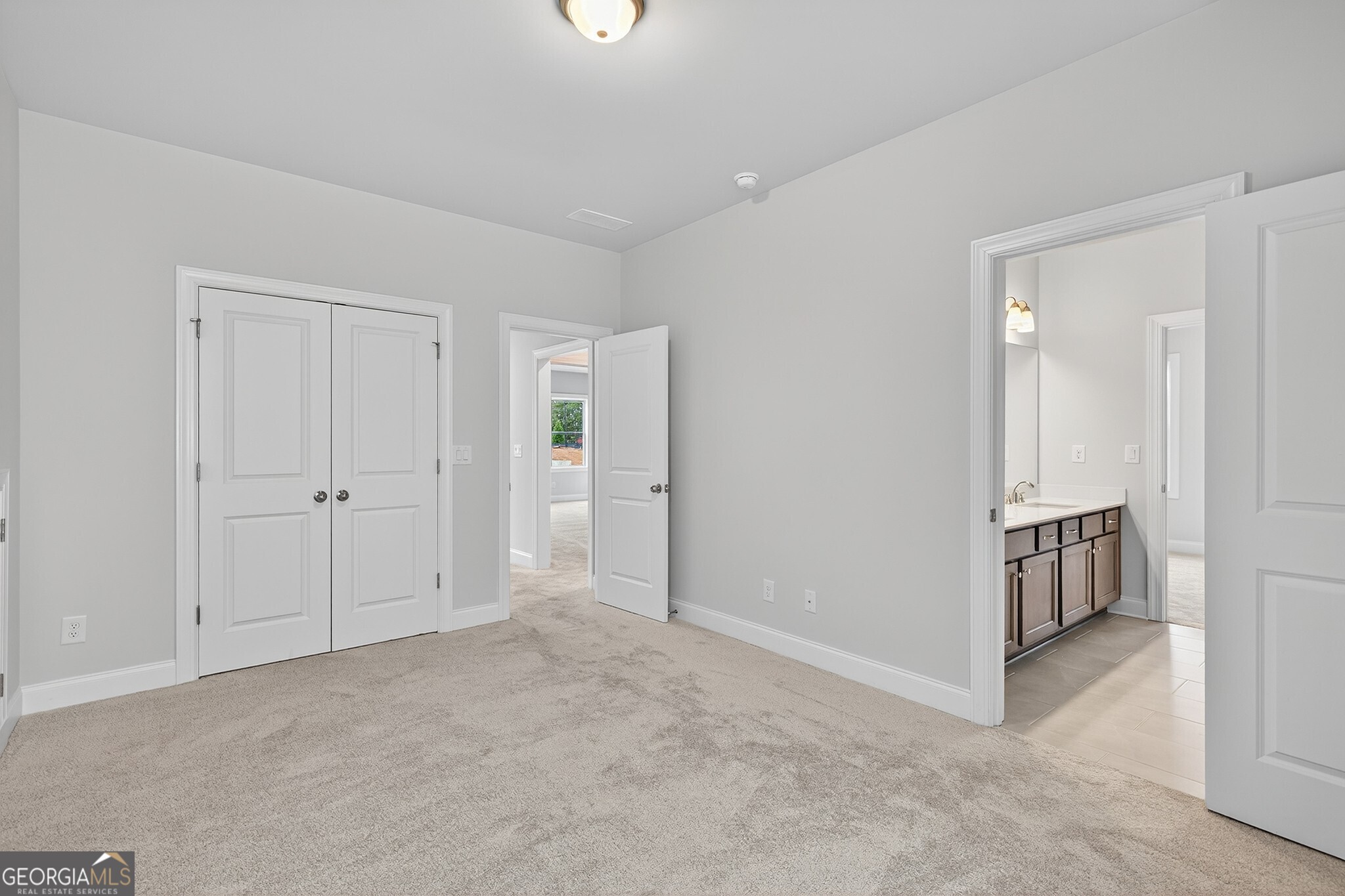 5649 Ernest Way Property Photo 46
