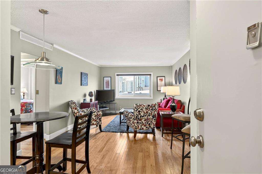 2285 Peachtree Road NE # 1106 Property Photo 1