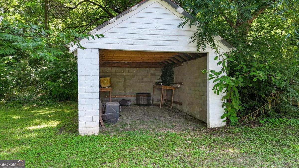 430 Elm Street Property Photo 31