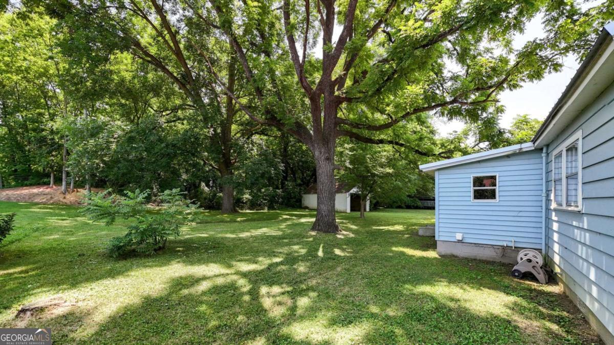 430 Elm Street Property Photo 34