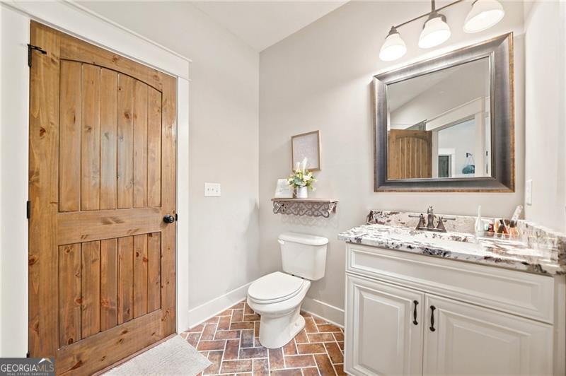 24 Simpson Road Property Photo 32