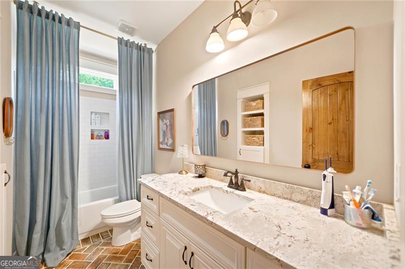 24 Simpson Road Property Photo 33