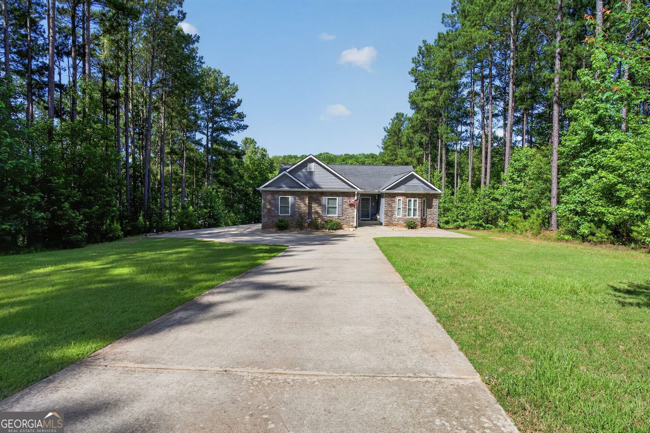 112 Waterside Drive Property Photo 6