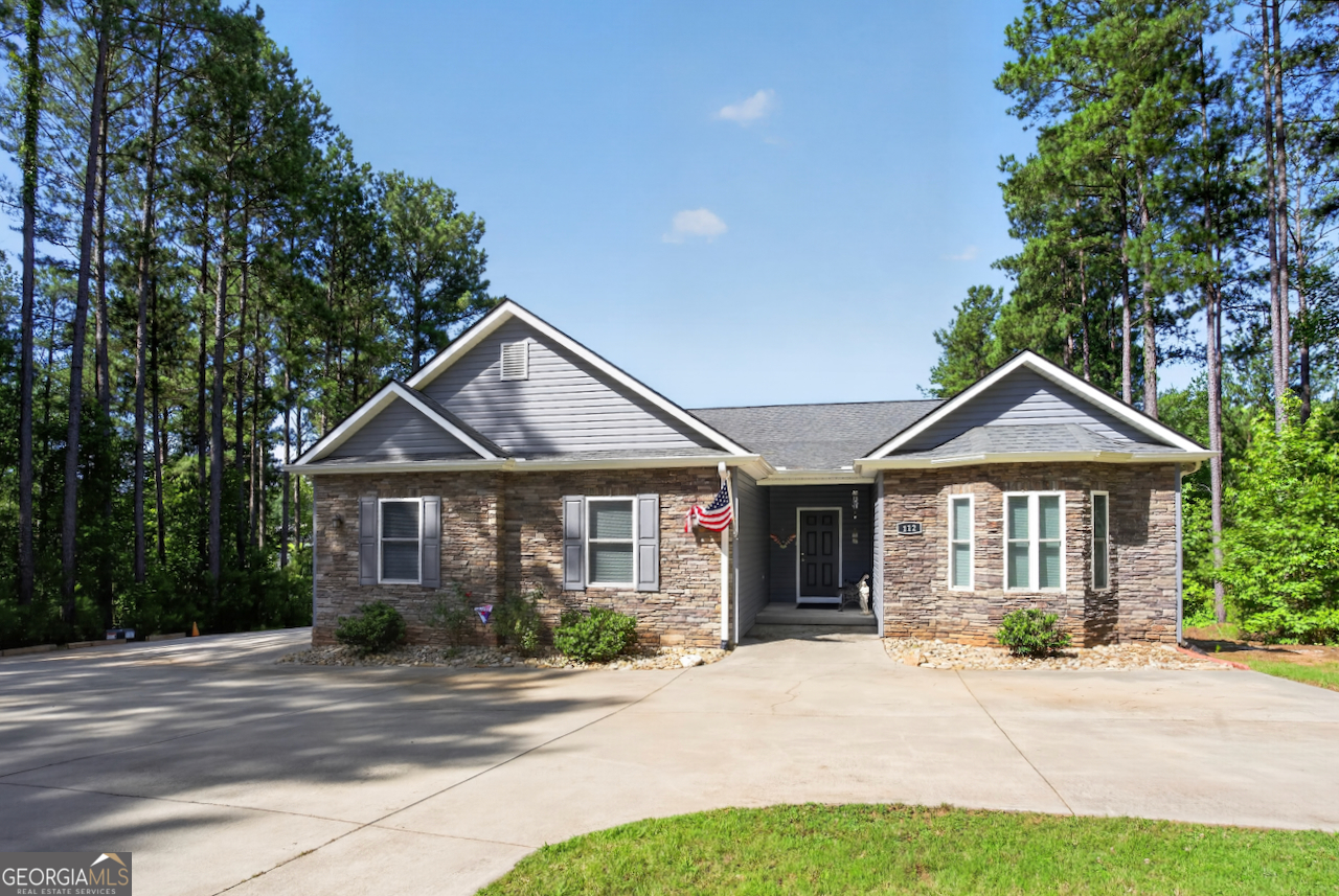 112 Waterside Drive Property Photo 7