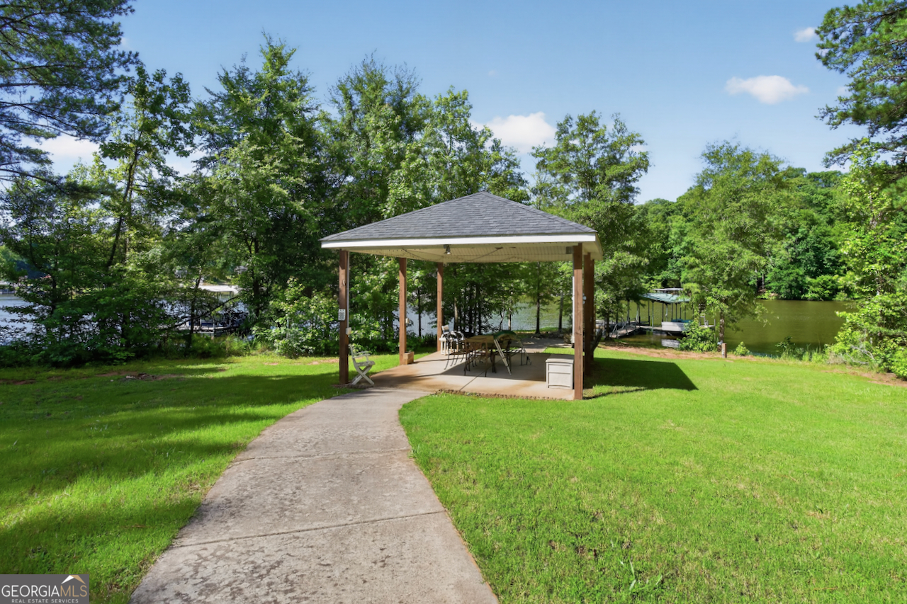 112 Waterside Drive Property Photo 11
