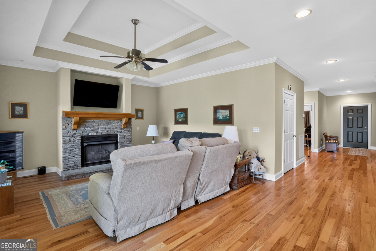 112 Waterside Drive Property Photo 21