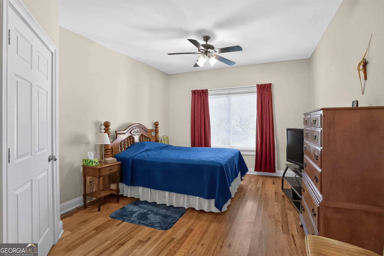 112 Waterside Drive Property Photo 29