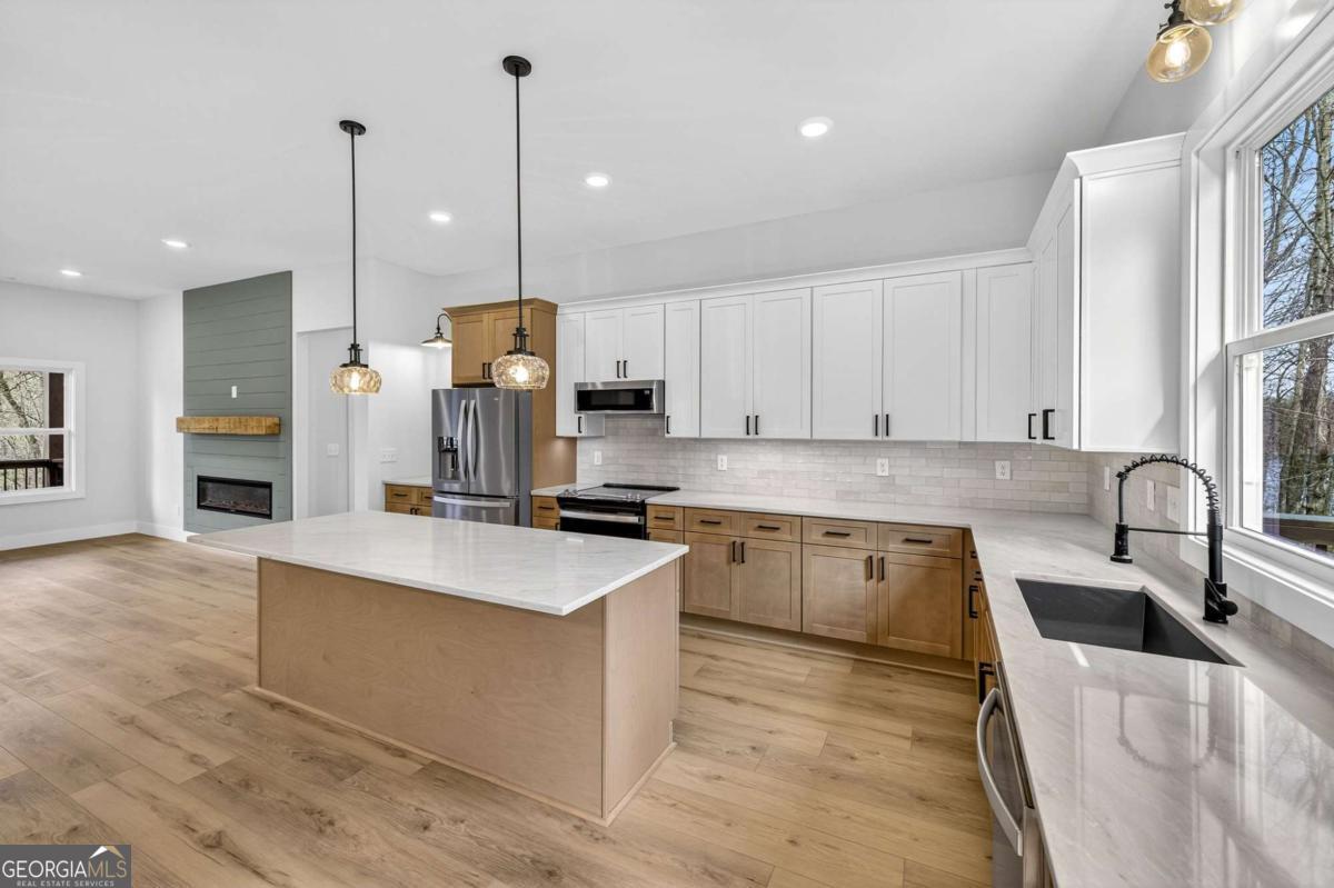 6220 Eagle Court Property Photo 12