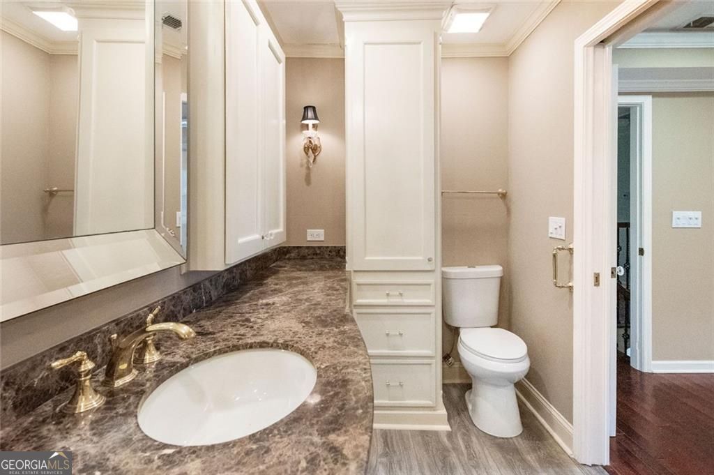 647 Shannon Green Circle Property Photo 19