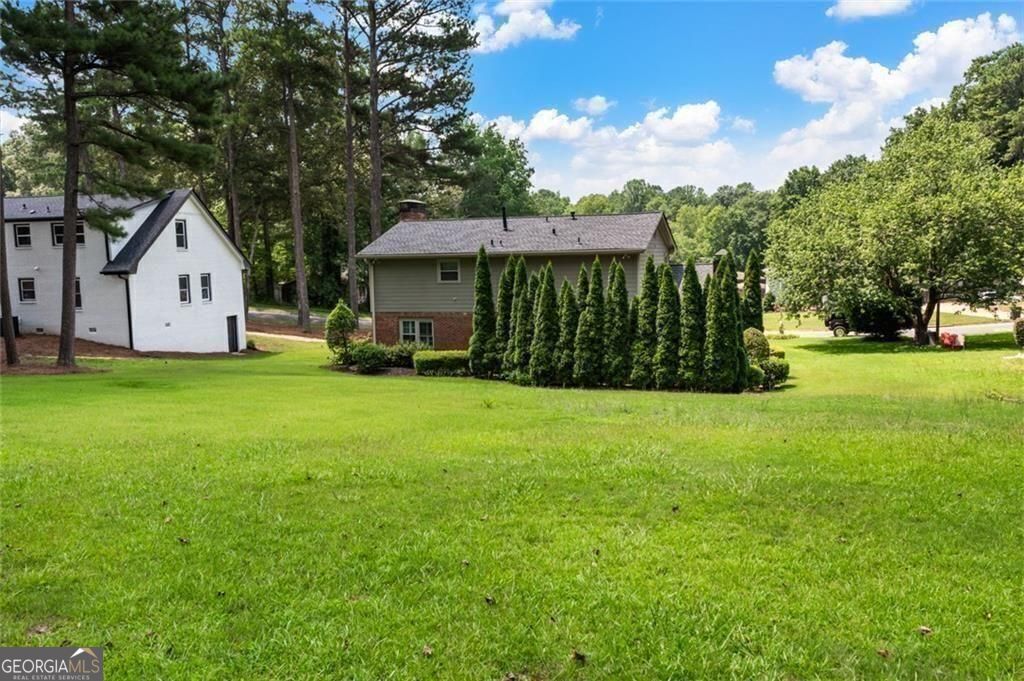 647 Shannon Green Circle Property Photo 32
