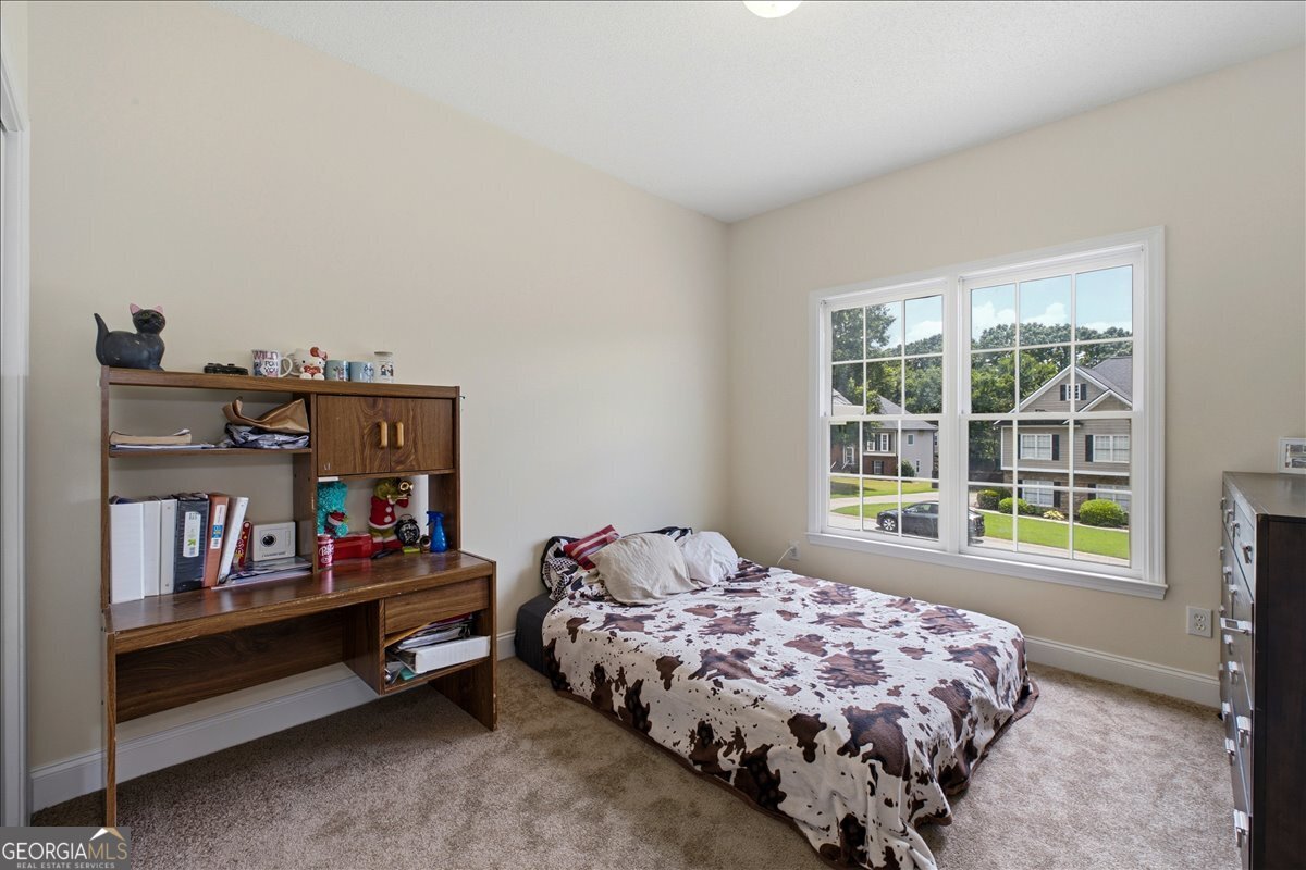 16 Berkshire Drive Nw Property Photo 20