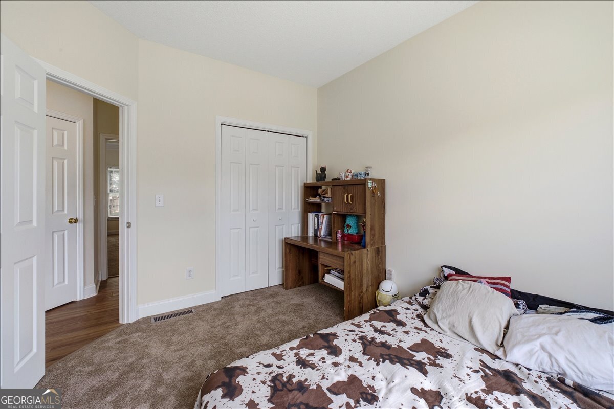 16 Berkshire Drive Nw Property Photo 21