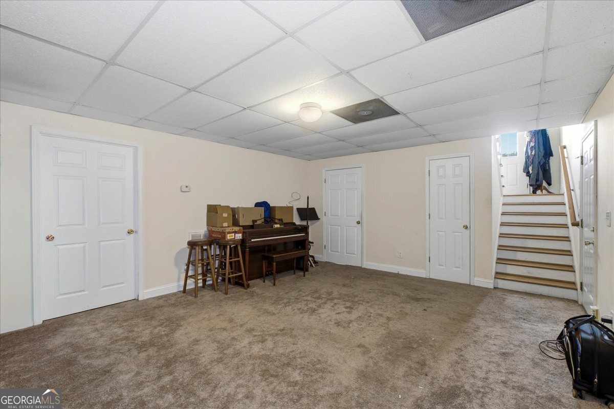 16 Berkshire Drive Nw Property Photo 23