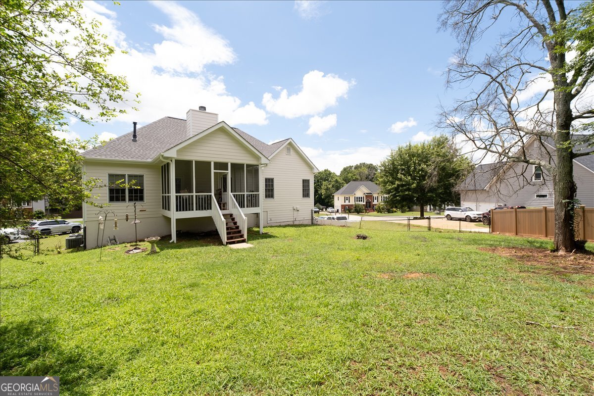 16 Berkshire Drive Nw Property Photo 29