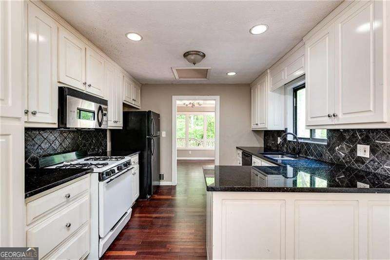 1771 Blackwell Road Property Photo 4