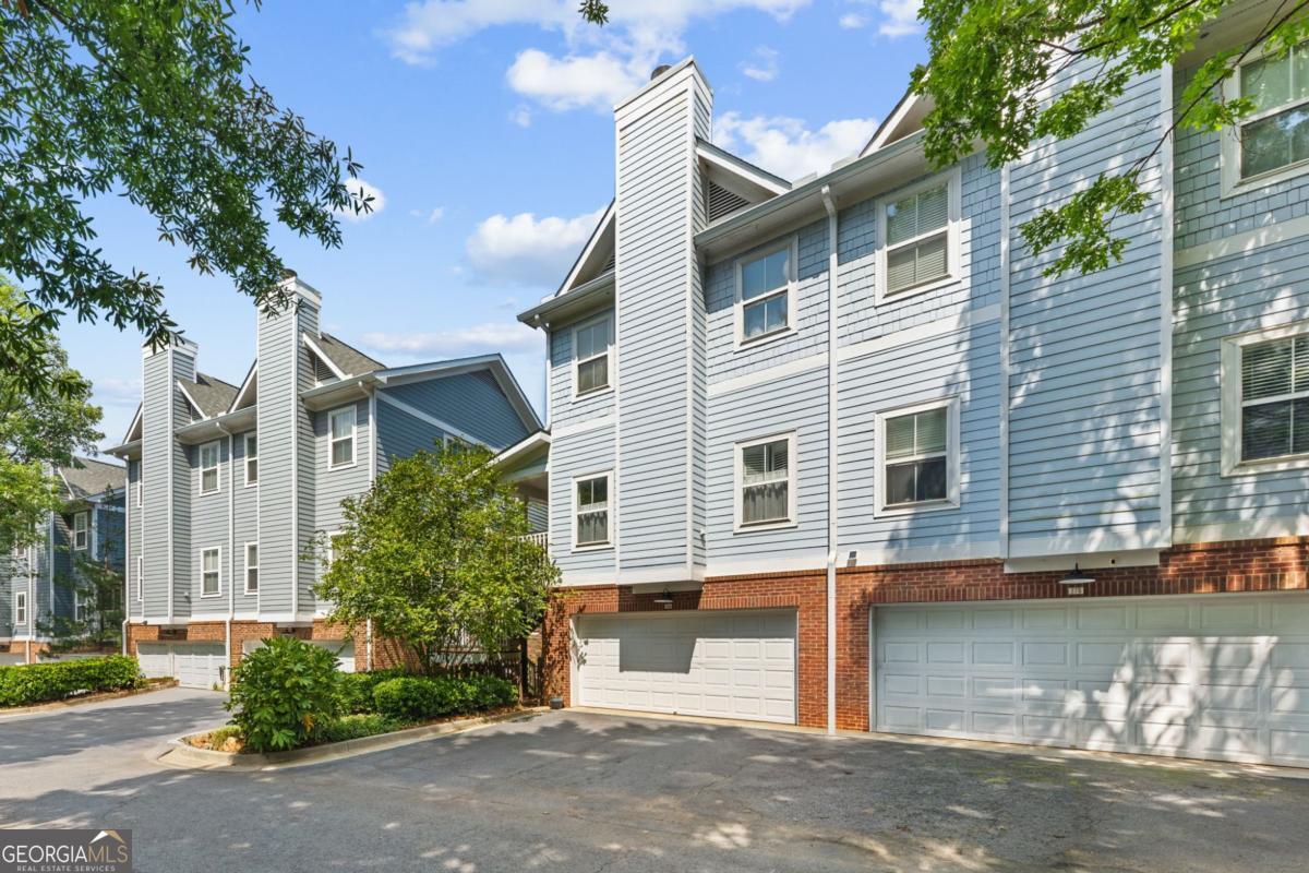 268 Carlyle Park Drive Ne Property Photo 1