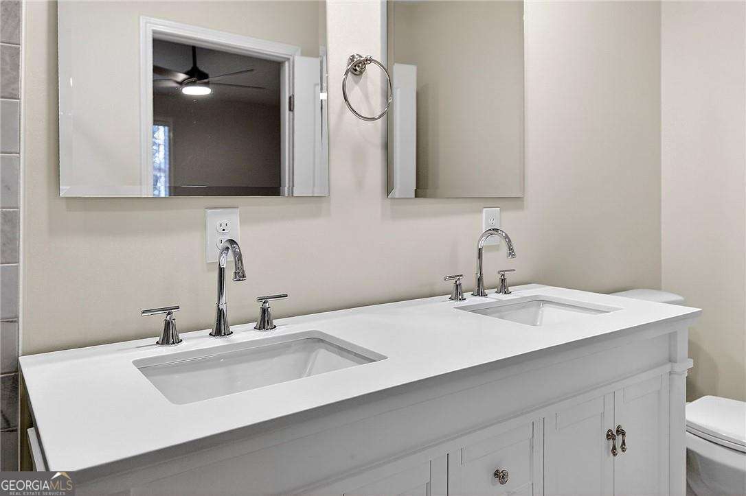 955 Columbia Drive Property Photo 23
