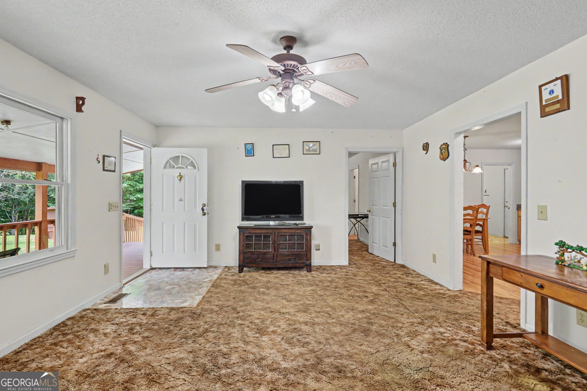 118 Cub Lane Property Photo 3
